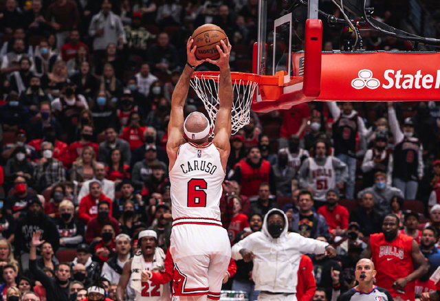 开云官网-凯尔特人险胜公牛，乔治刷新纪录