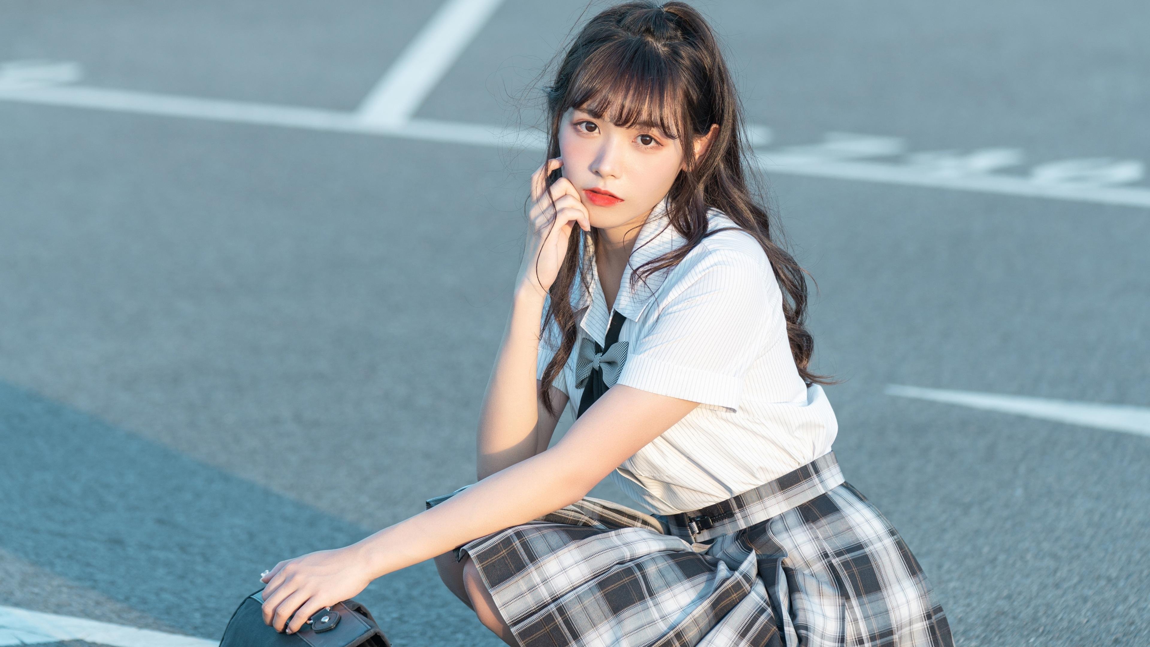 F1年度争冠焦点战，利物浦足球俱乐部在跨界盛宴中完胜澳大利亚队