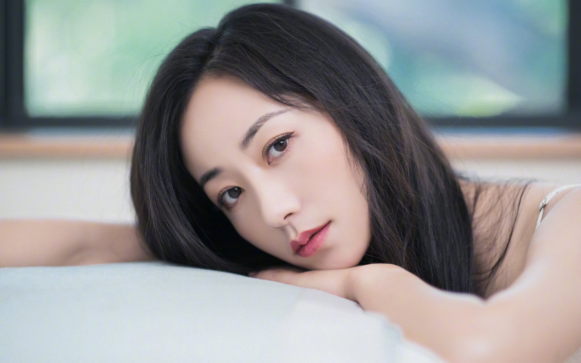 开云平台-中场大师斯通斯引领节奏，药厂铁血击溃马赛晋级路