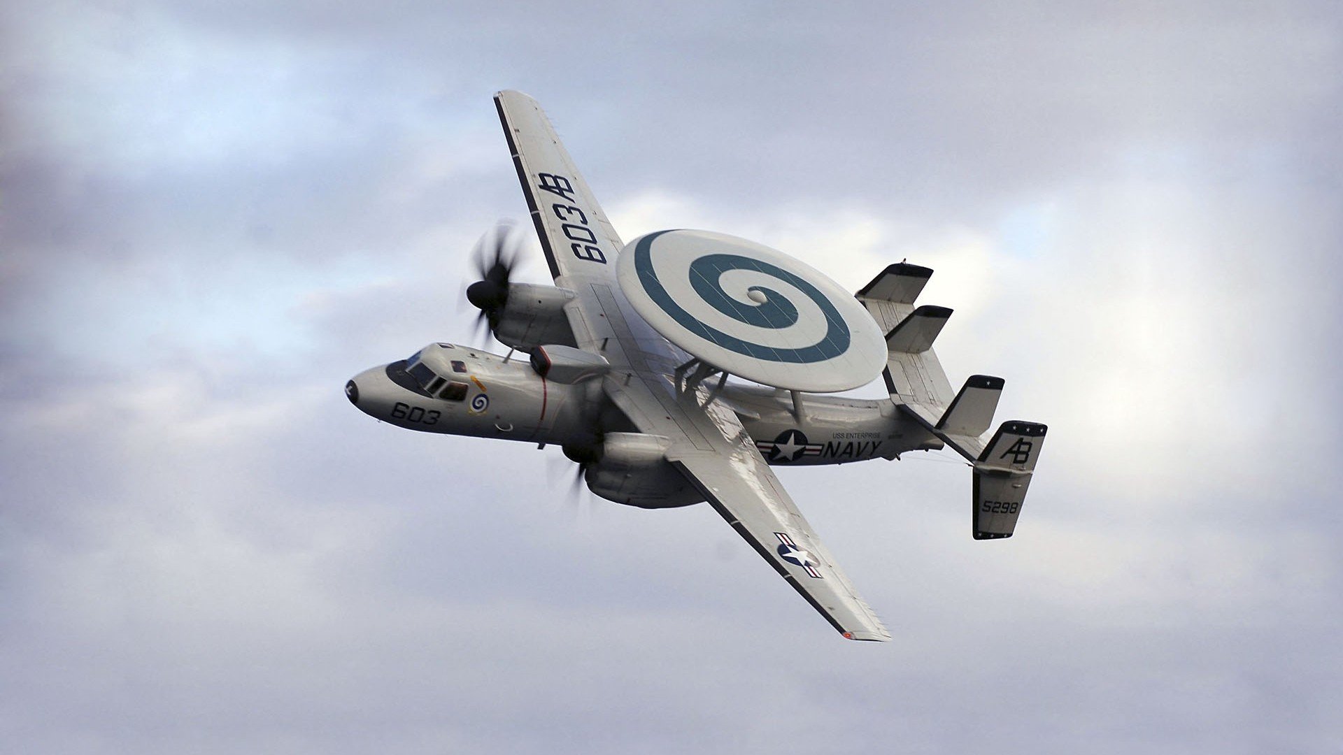 开云体育登录-跨越大陆的足球诗篇，当智利对阵尼斯，莱万写下巨星注脚