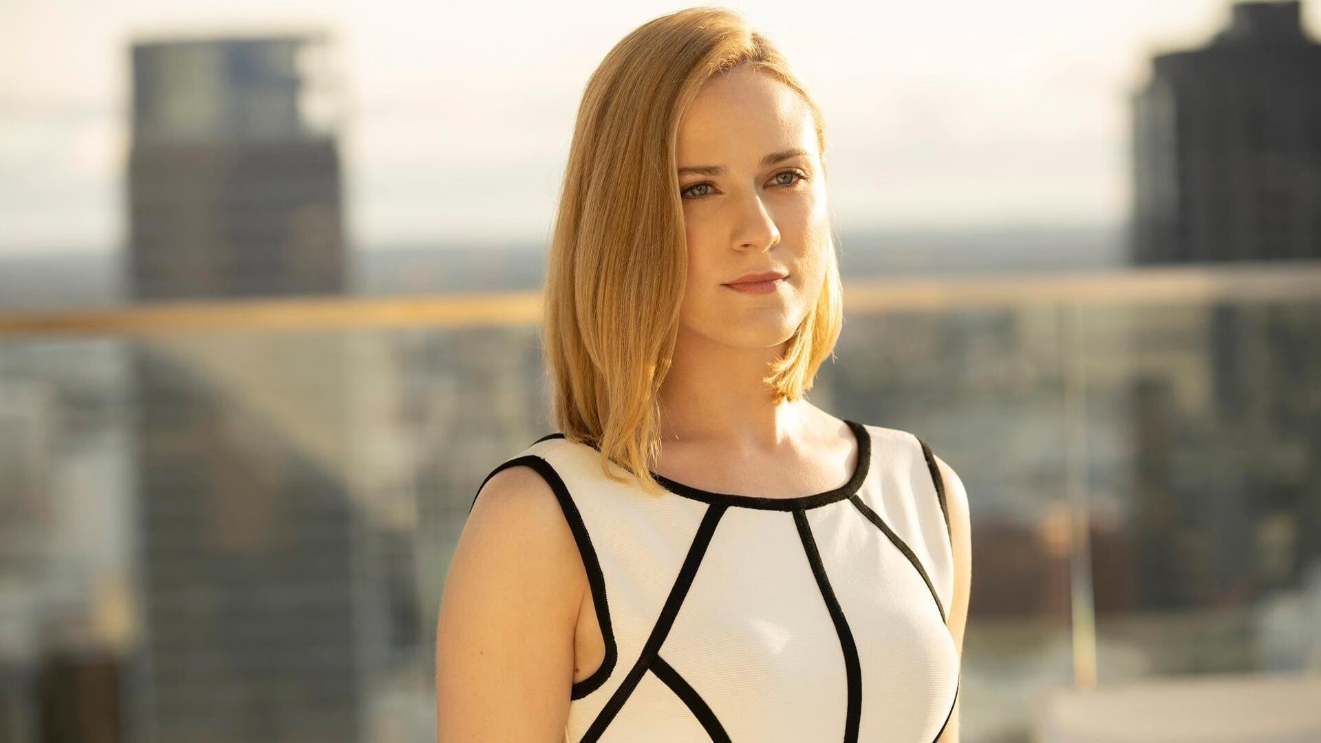 压哨绝杀与争冠烟尘，当尼克斯的咆哮与英超的呼啸同频共振